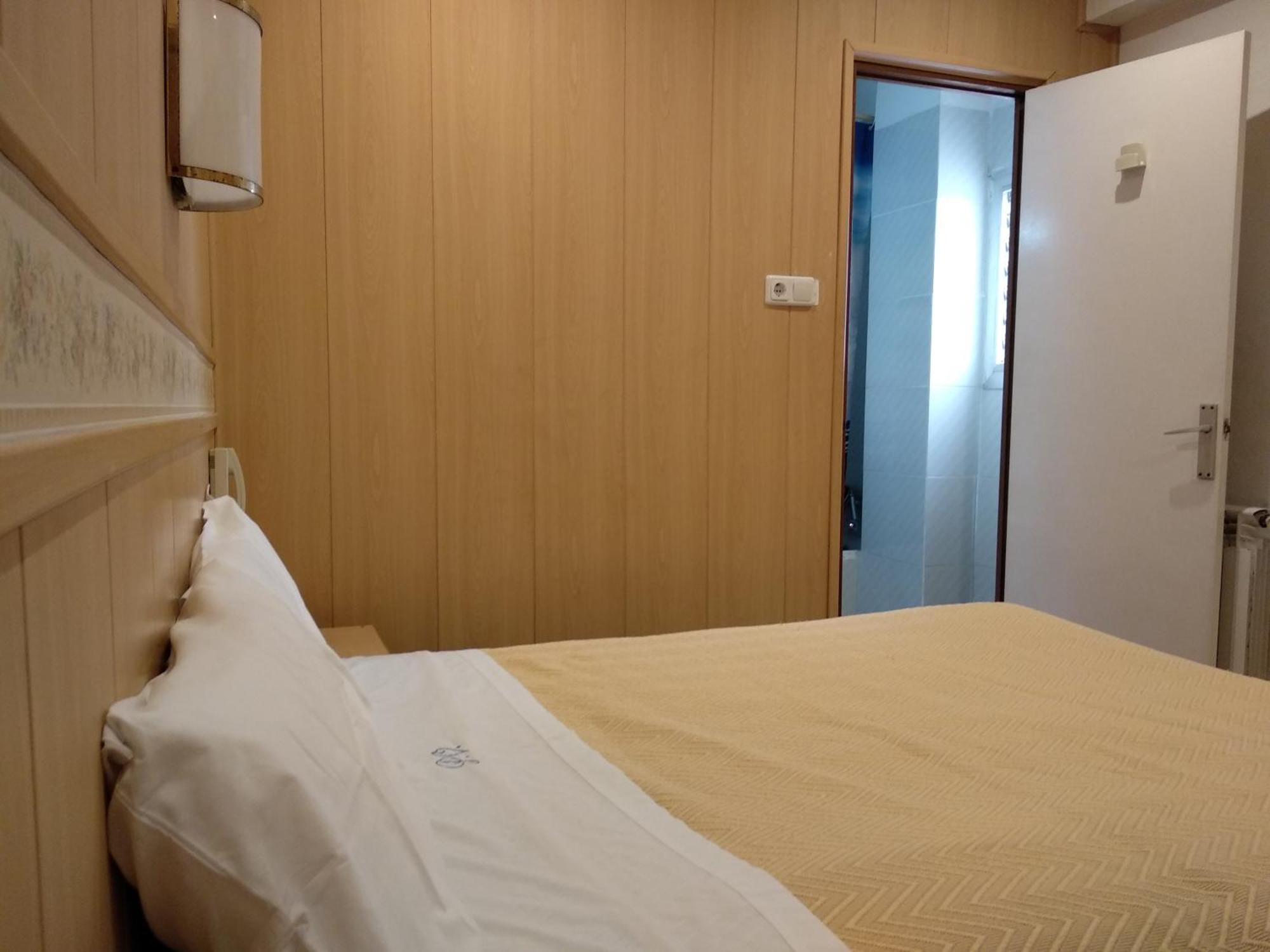 萨洛 维那西亚y蒙特卡洛旅馆酒店 客房 照片